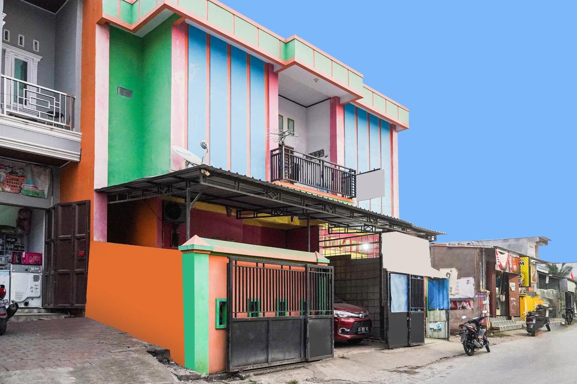 Oyo 91759 Pondok Hikmah Makassar Exterior photo